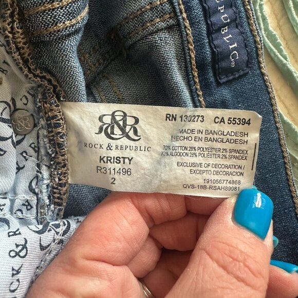 Women's 2 Rock & Republic Kristy Bermuda Cut Off Shorts Zipper Fly Mid RIse - Picture 6 of 7